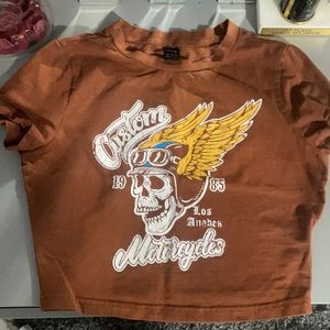 size small crop top from shein only wore a few times and it’s a smoke free home